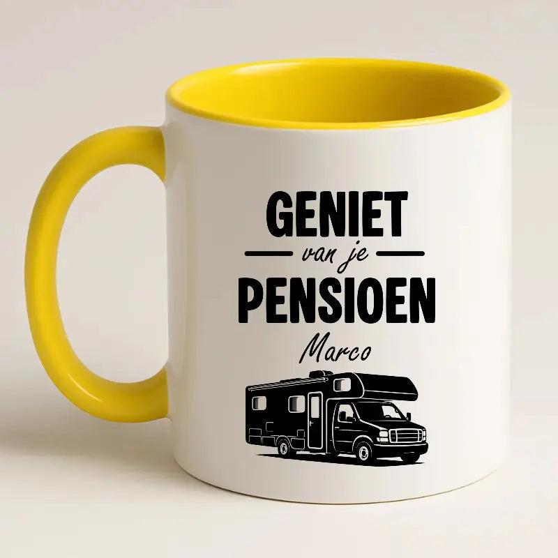 Geniet van je Pensioen – Mok met naam en Camper