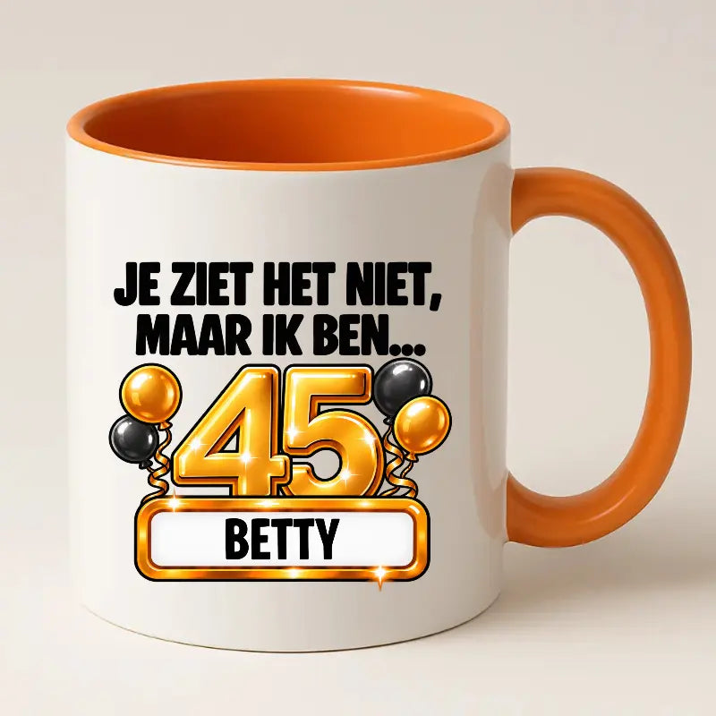 Mok 45 Jaar met Naam – Je Ziet Het Niet, Maar Ik Ben 45 Jaar