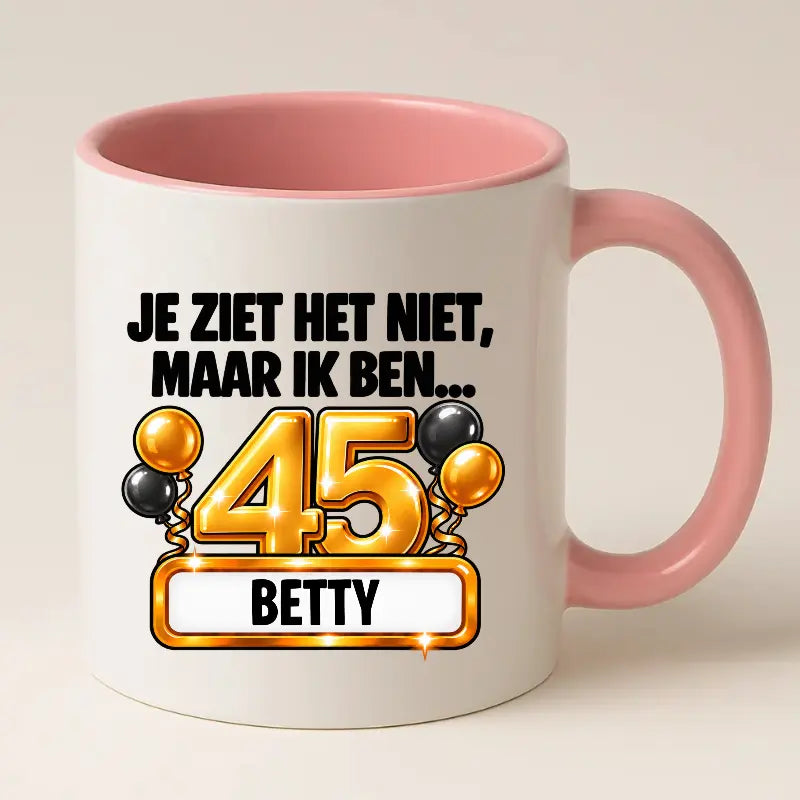 Mok 45 Jaar met Naam – Je Ziet Het Niet, Maar Ik Ben 45 Jaar
