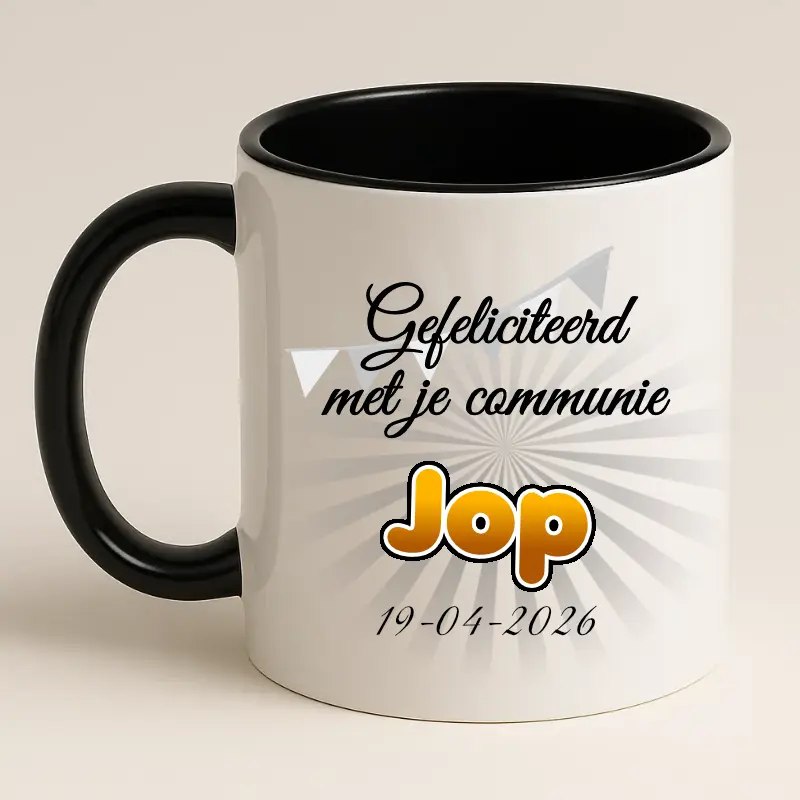 Eerste communie mok met naam en datum zwart achterkant