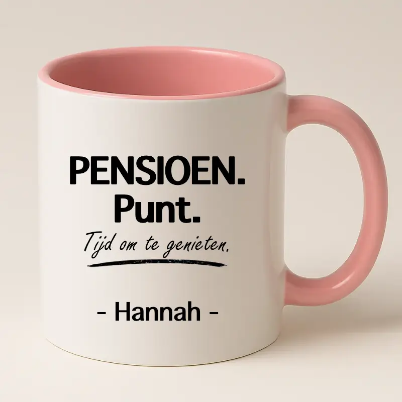 Pensioen. Punt. Tijd om te genieten mok met naam (roze)
